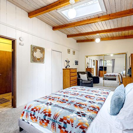 Eagles' Oceanview Villa Sequim Eksteriør bilde